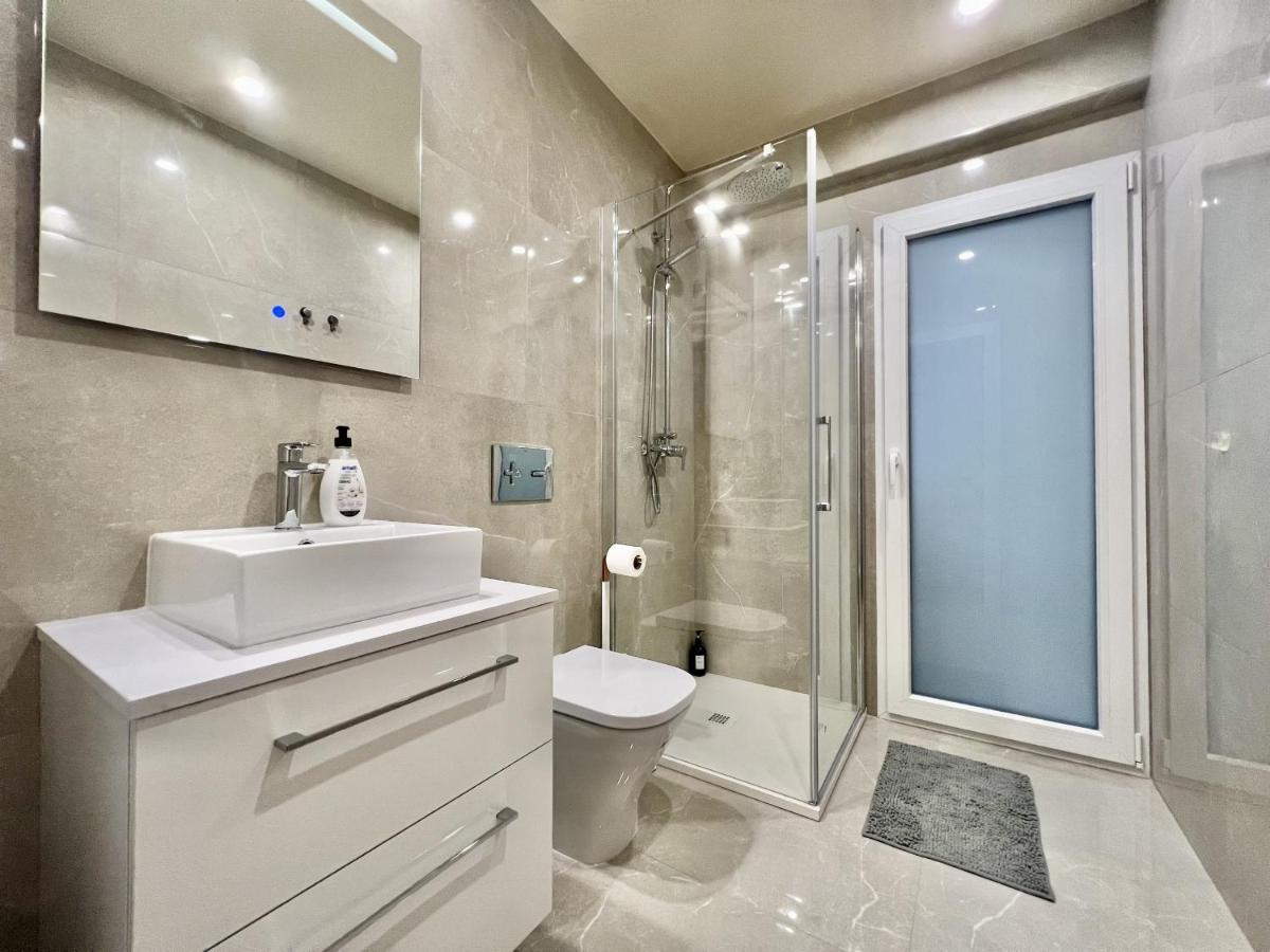 Cozy San Cristobal Apartment In Heart Of Alicante Exterior foto