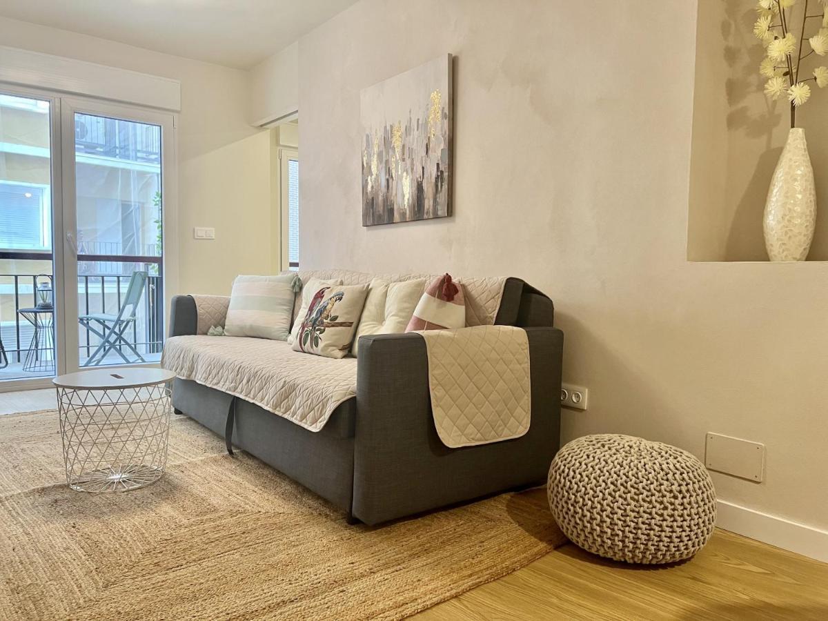 Cozy San Cristobal Apartment In Heart Of Alicante Exterior foto